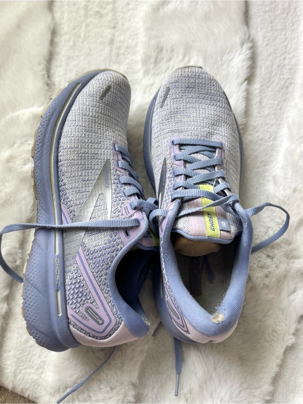 Women’s Brooks Ghost 14 8B - Picture 2 of 6